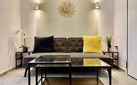 B&B Boutique Two Bedrooms Apartments
