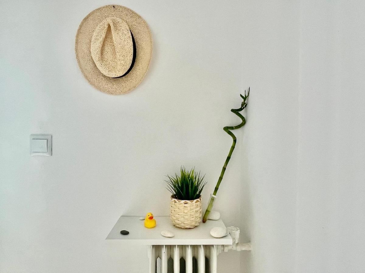 B&B Boutique Two Bedrooms Apartments Ateny Zewnętrze zdjęcie